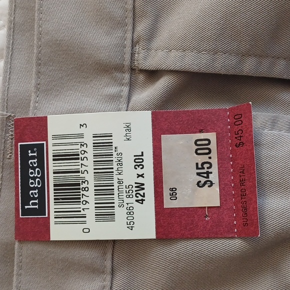 Haggar Mens Wrinkle Resistant Khakis - NWT - Picture 2 of 7